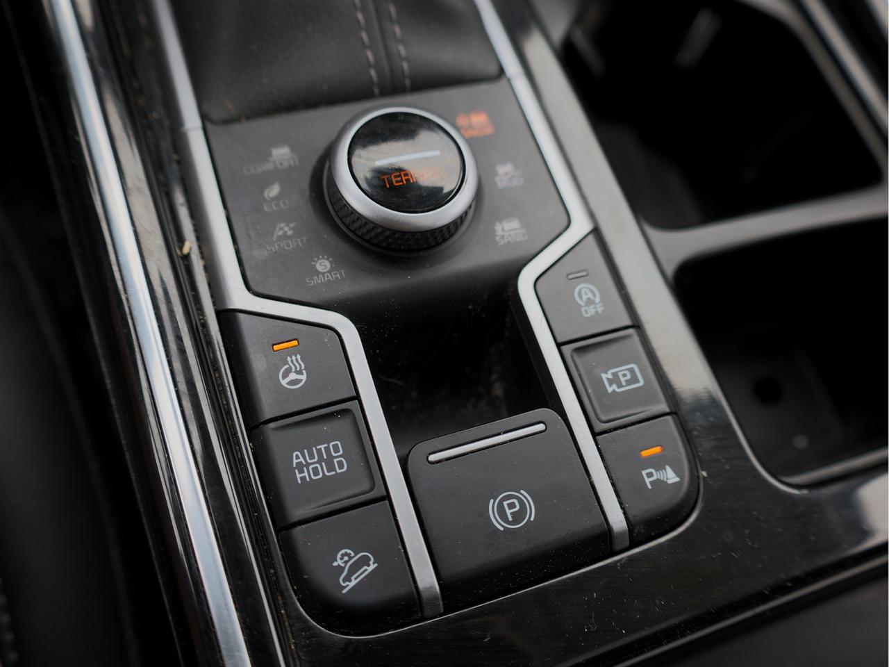 2023 Kia Sorento SX AWD   Navigation   Ventilated Seat   Leather Photo