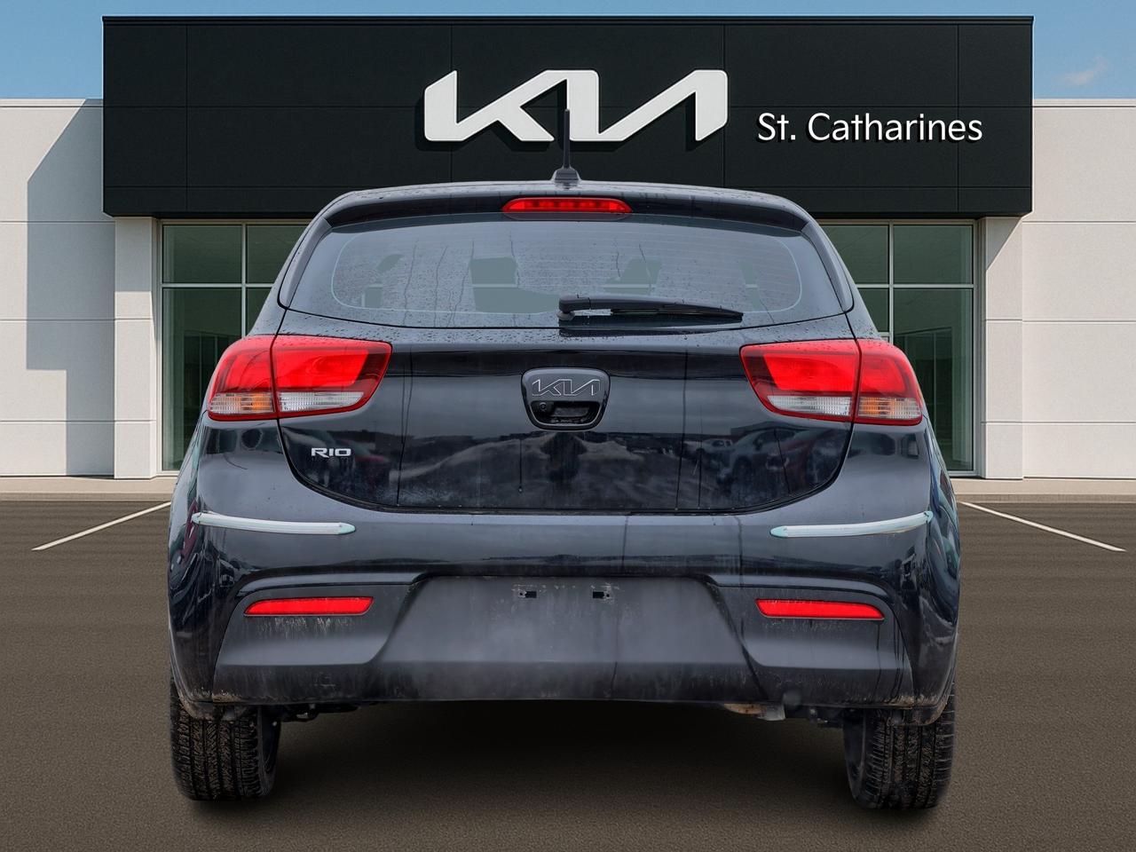 2023 Kia Rio 5-door EX Premium   Climate Ctrl   Sunroof   Safety Tech Photo