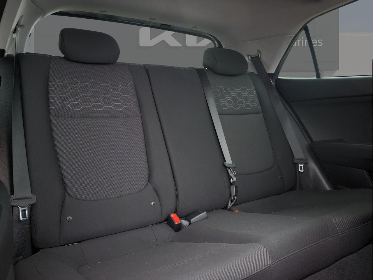 2023 Kia Rio 5-door EX Premium   Climate Ctrl   Sunroof   Safety Tech Photo