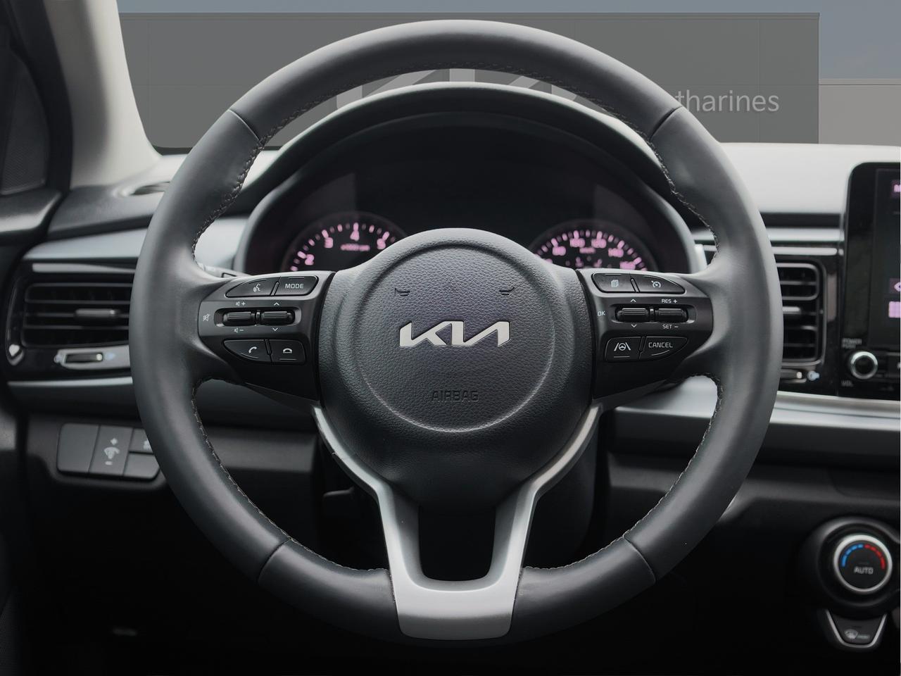 2023 Kia Rio 5-door EX Premium   Climate Ctrl   Sunroof   Safety Tech Photo