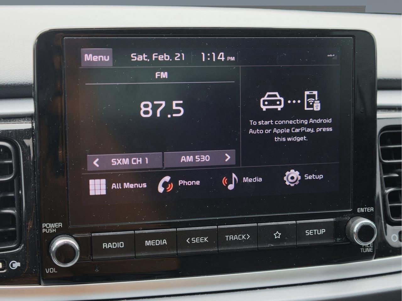 2023 Kia Rio 5-door EX Premium   Climate Ctrl   Sunroof   Safety Tech Photo