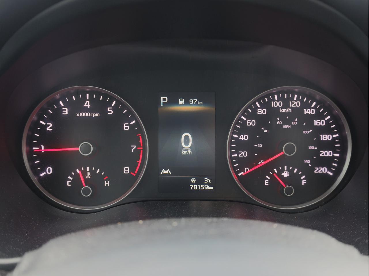 2023 Kia Rio 5-door EX Premium   Climate Ctrl   Sunroof   Safety Tech Photo