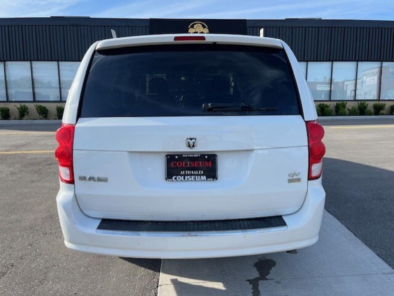 2014 RAM Cargo Van **ONLY 90,000KM-1 OWNER-BLUETOOTH-POWER INVERTER** Photo4