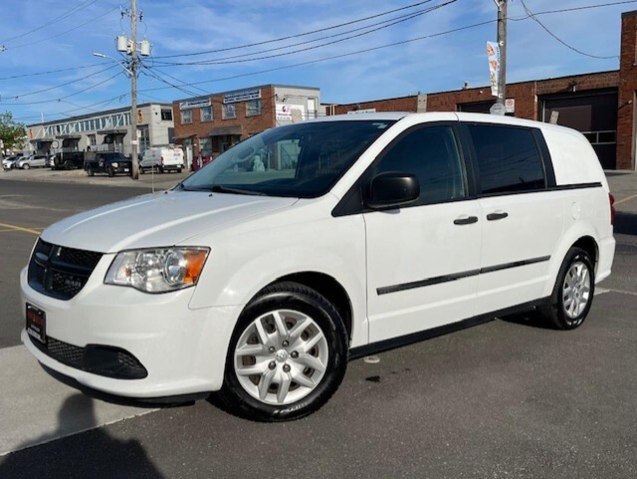 2014 RAM Cargo Van **ONLY 90,000KM-1 OWNER-BLUETOOTH-POWER INVERTER** Photo