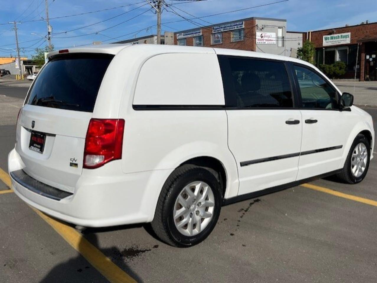 2014 RAM Cargo Van **ONLY 90,000KM-1 OWNER-BLUETOOTH-POWER INVERTER** Photo