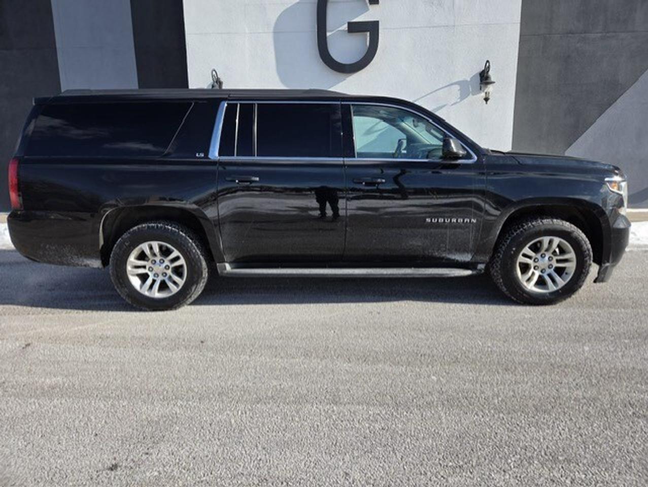 2015 Chevrolet Suburban LS 4WD **8 PASSENGER-CAMERA-1 OWNER-CERTIFIED* Photo