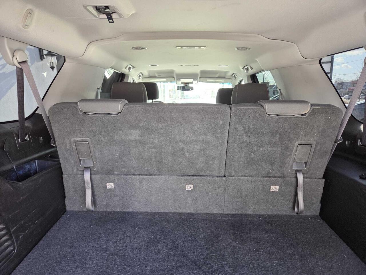 2015 Chevrolet Suburban LS 4WD **8 PASSENGER-CAMERA-1 OWNER-CERTIFIED* Photo