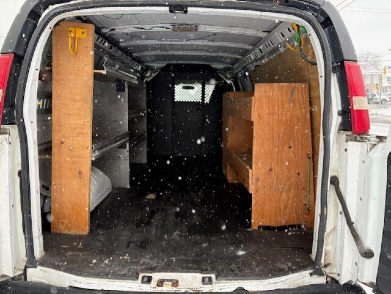 2012 Chevrolet Express 3500 6.6L DURAMAX DIESEL-NEW INJECTORS/PUMP-FILTER Photo