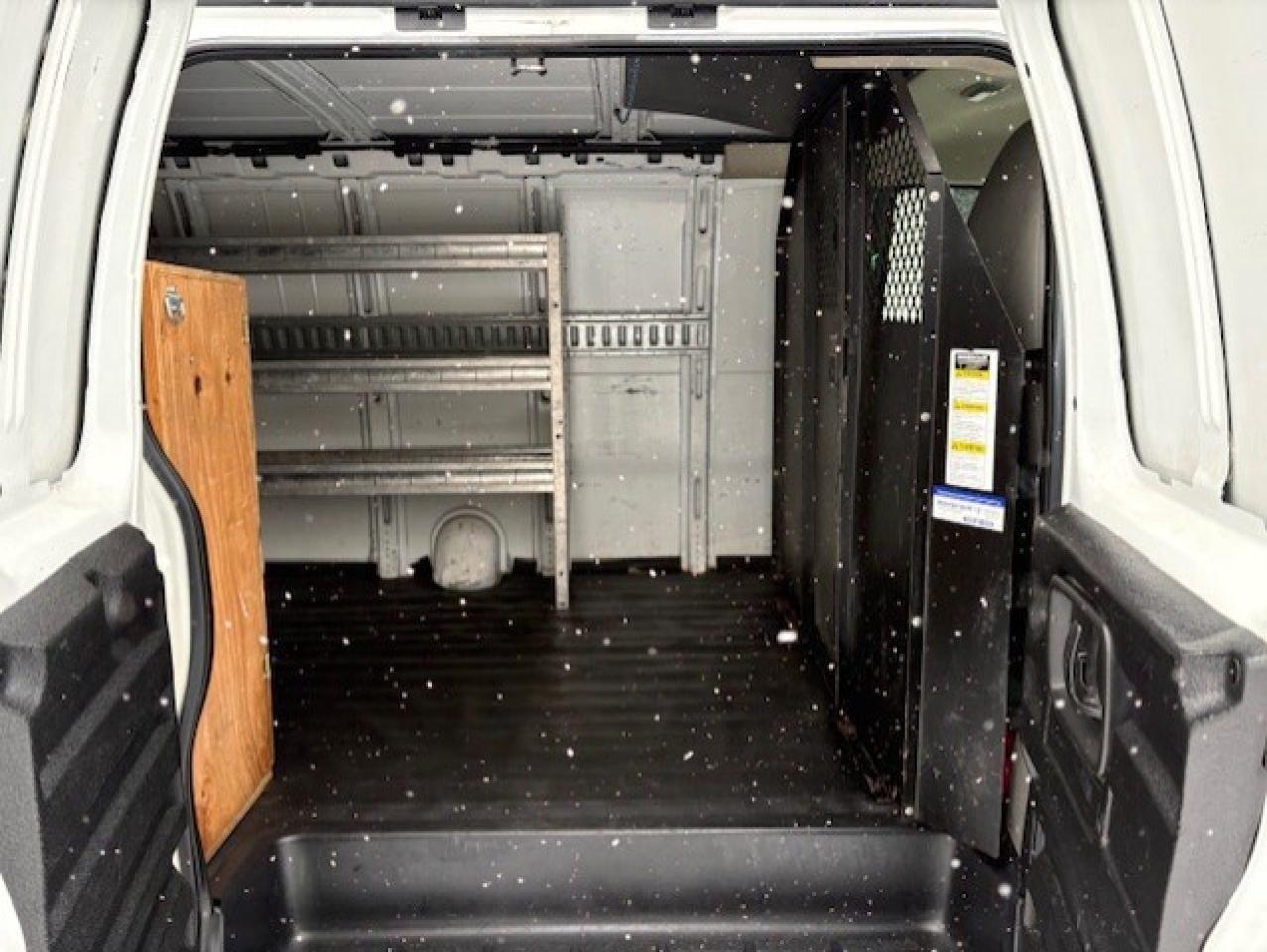 2012 Chevrolet Express 3500 6.6L DURAMAX DIESEL-NEW INJECTORS/PUMP-FILTER Photo