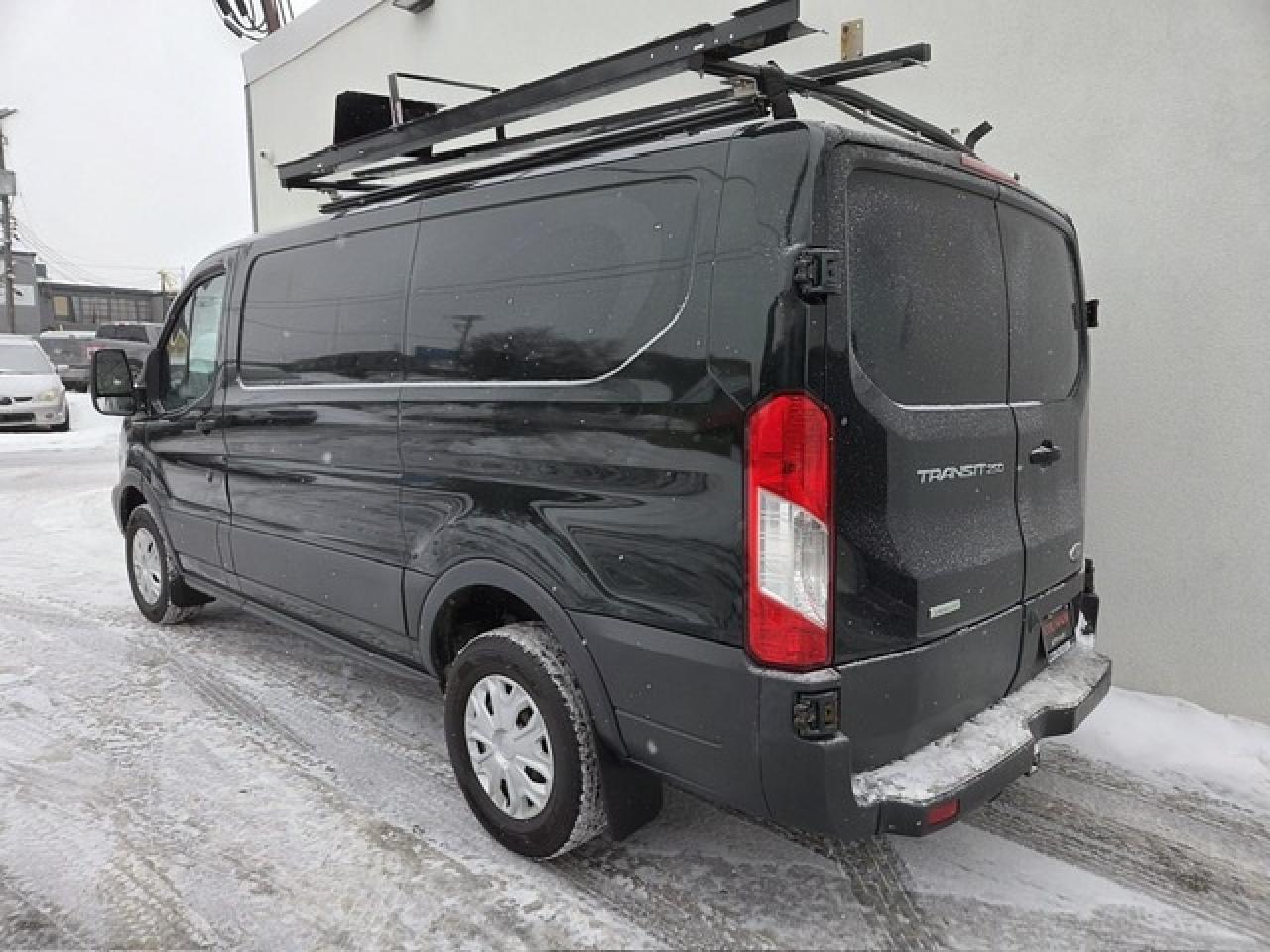 2017 Ford Transit Cargo Van T-250 LADDER RACKS-DIVIDER-SHELVES-TOW PKG-CAMERA Photo