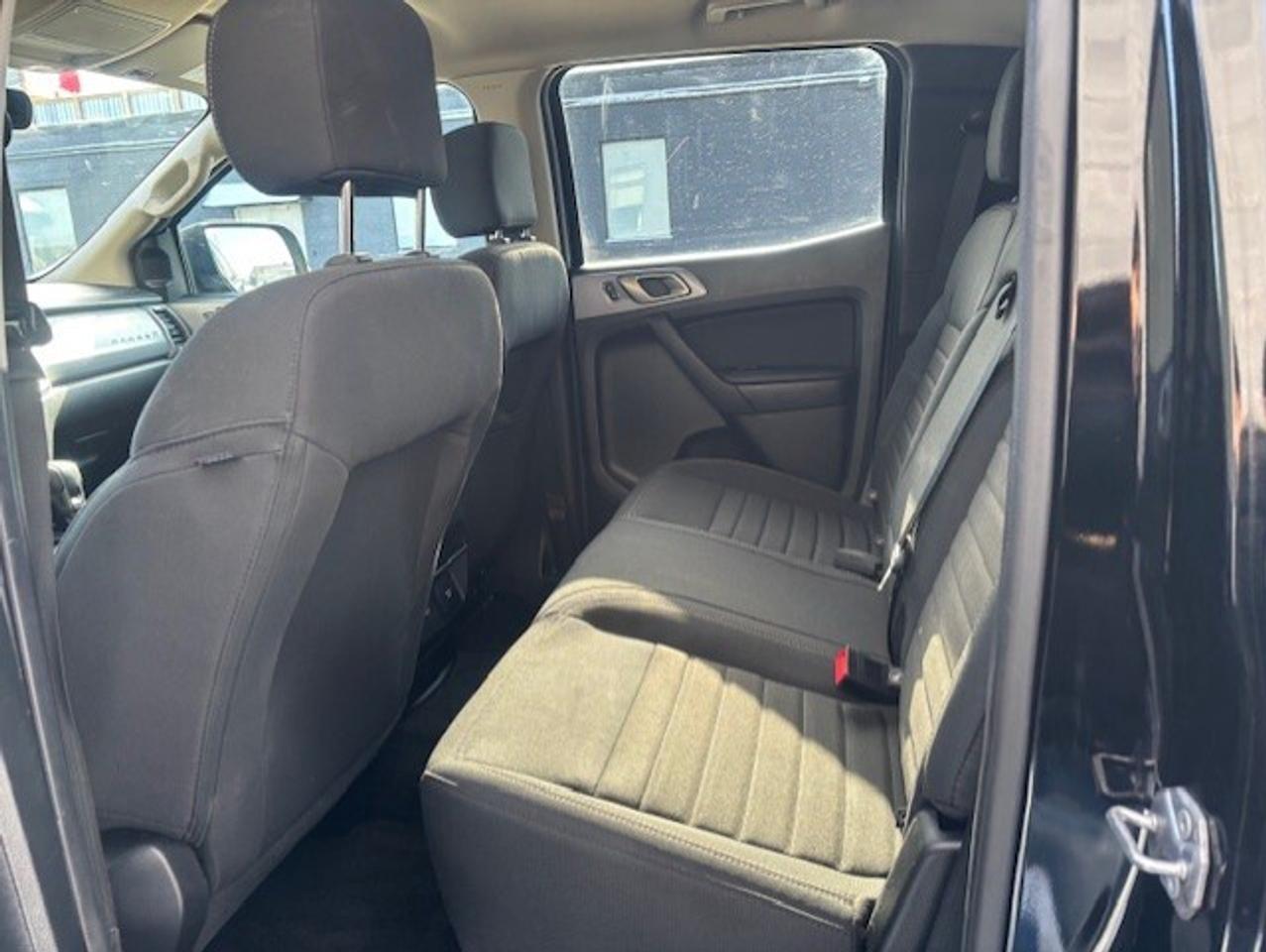 2023 Ford Ranger XLT 4WD SuperCrew 5' Box *CAMERA-HEATED SEATS-CAP* Photo