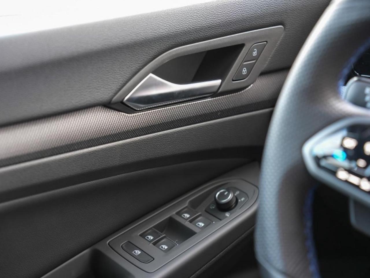 2026 Volkswagen Golf R DSG Photo