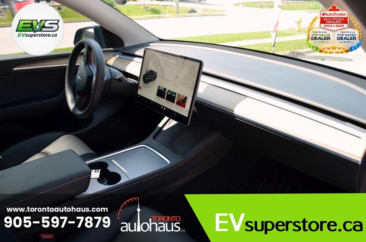 2022 Tesla Model Y PERFORMANCE AT EVSUPERSTORE.CA Photo