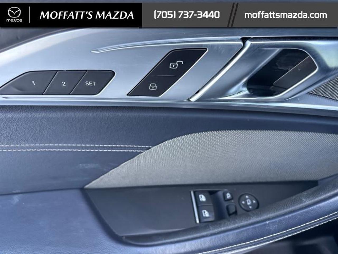 2019 BMW 8 Series M850i xDrive Coupe Photo