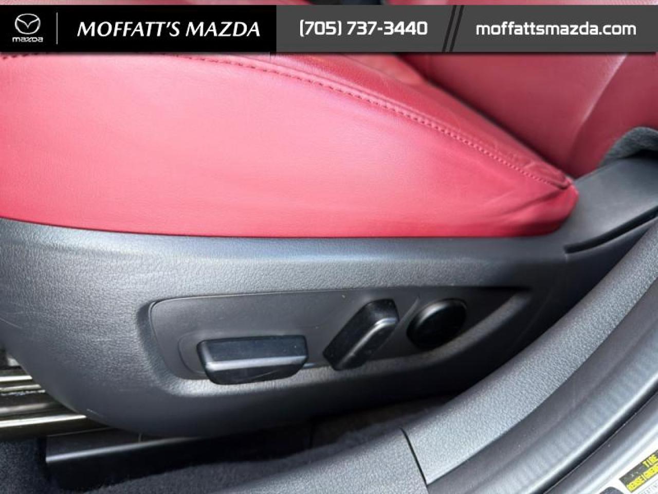 2022 Mazda CX-30 GT Photo