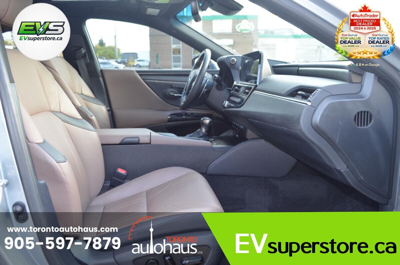 2022 Lexus ES LUXURY I HYBRID I FACTORY WARRANTY Photo