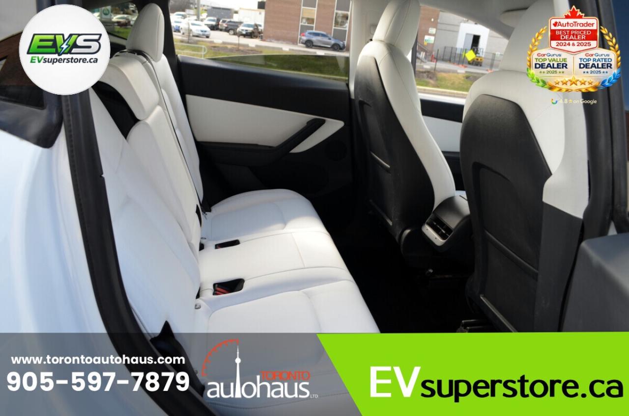 2022 Tesla Model Y PERFORMANCE I WHITE INT I AT EVSUPERSTORE.CA Photo