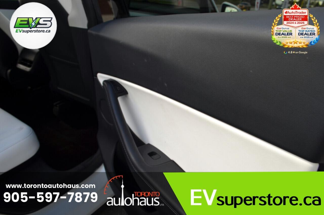 2022 Tesla Model Y PERFORMANCE I WHITE INT I AT EVSUPERSTORE.CA Photo