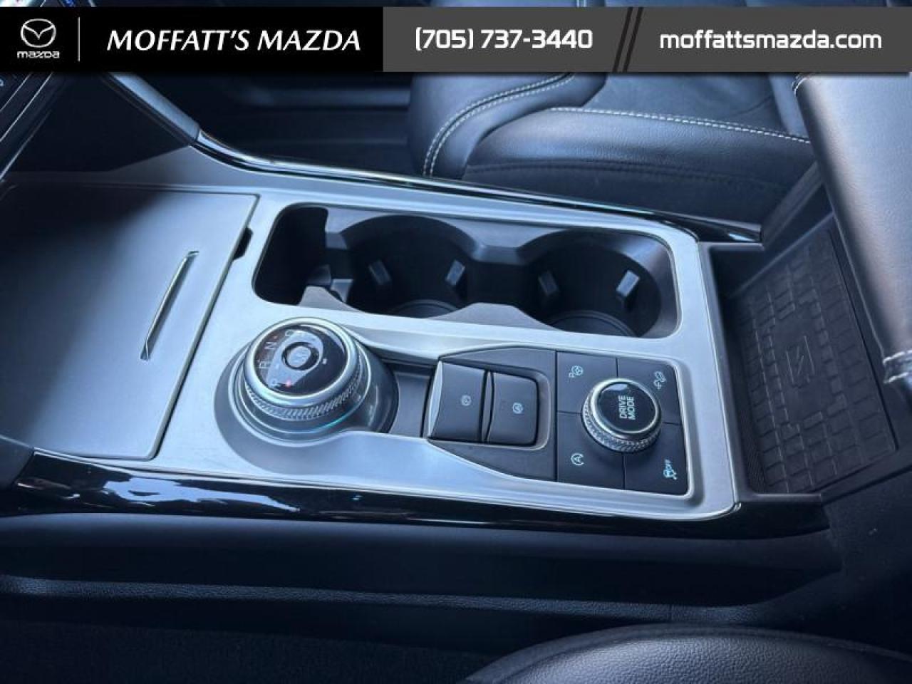 2023 Ford Explorer ST Photo