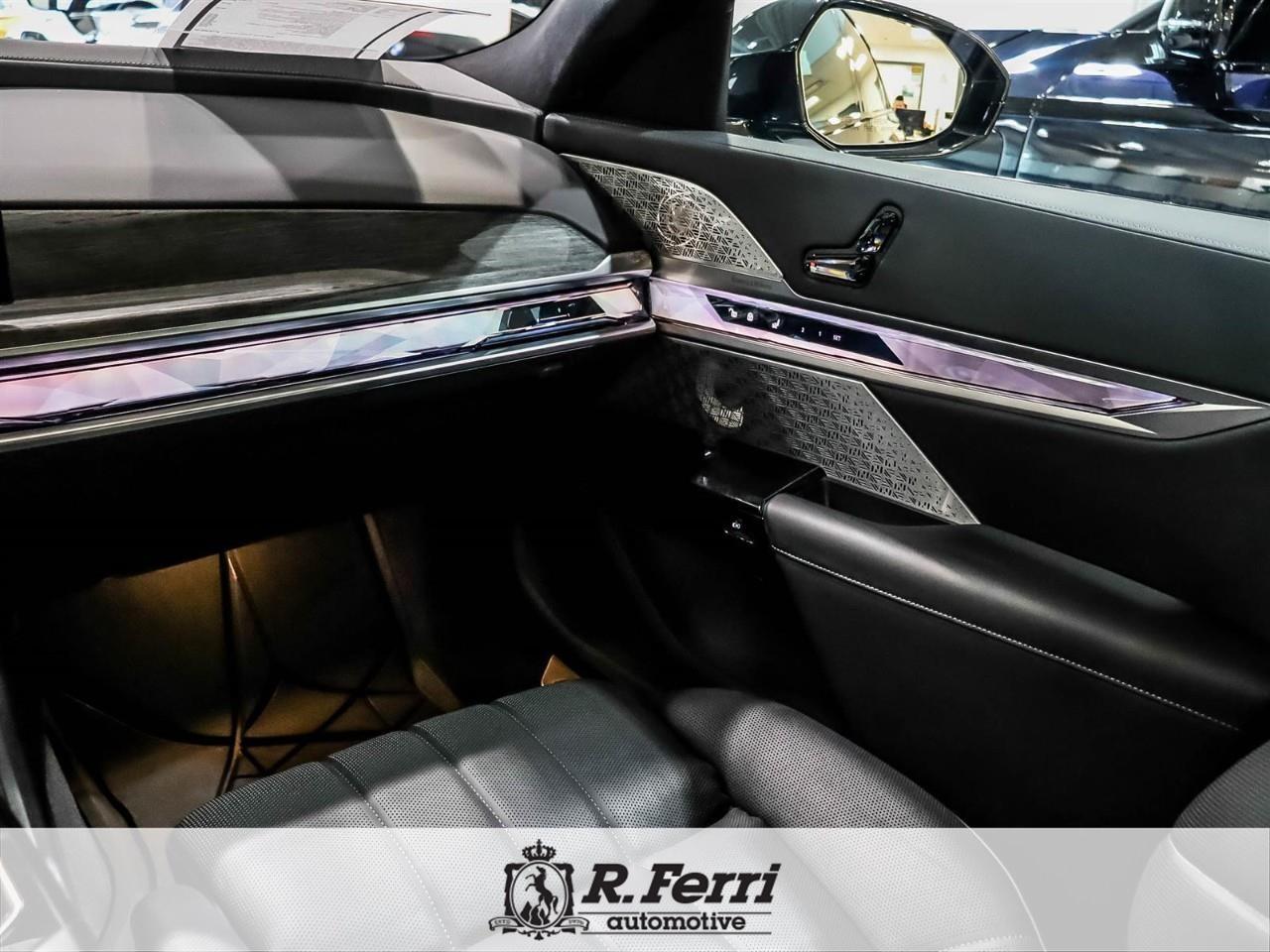 2024 BMW 760 i xDrive 4dr All-Wheel Drive Sedan Photo