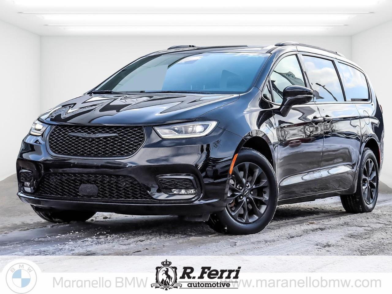 2021 Chrysler Pacifica Limited All-Wheel Drive Passenger Van Photo0