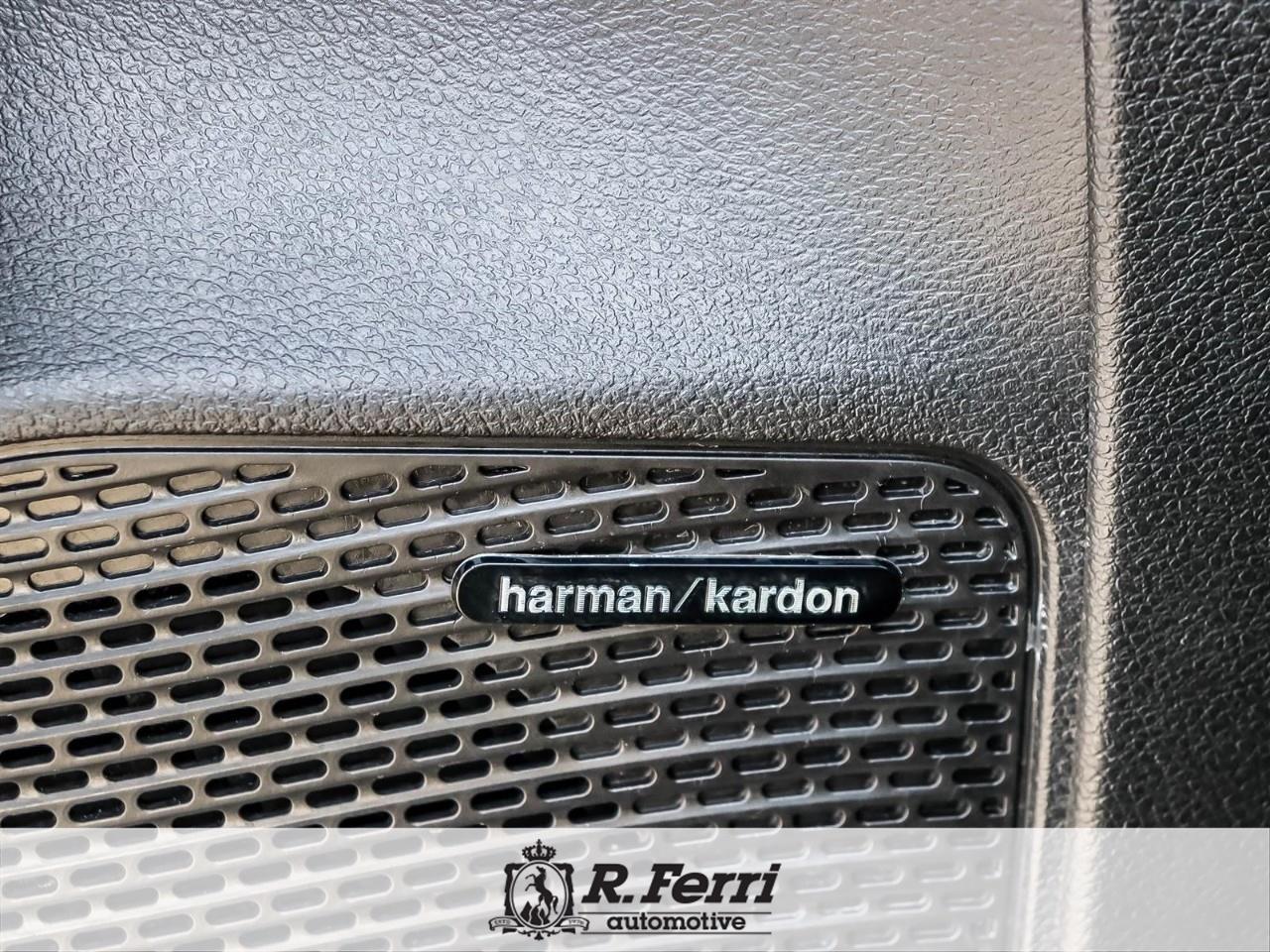 2021 Chrysler Pacifica Limited All-Wheel Drive Passenger Van Photo