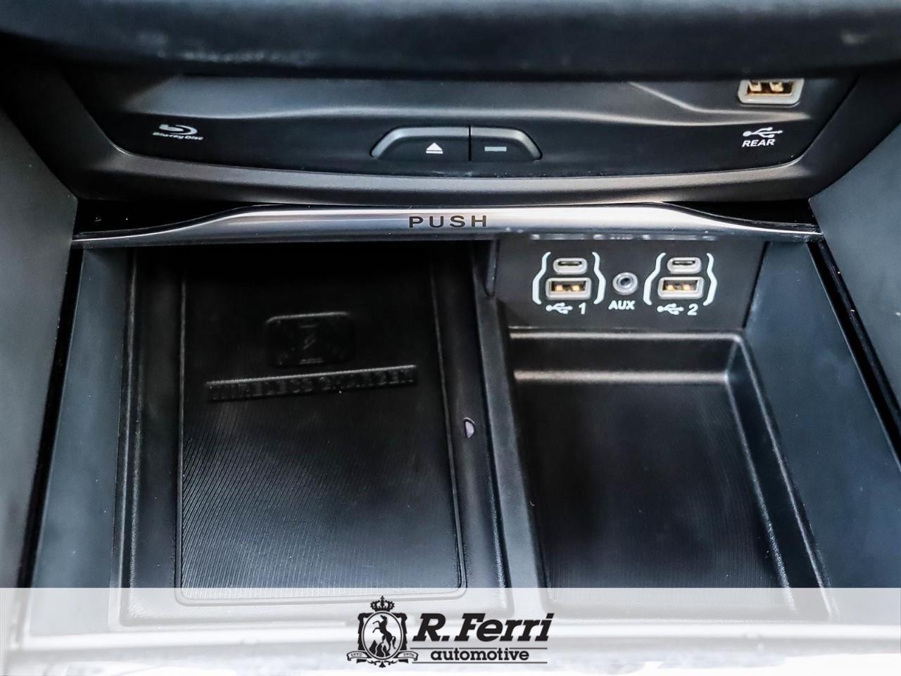 2021 Chrysler Pacifica Limited All-Wheel Drive Passenger Van Photo