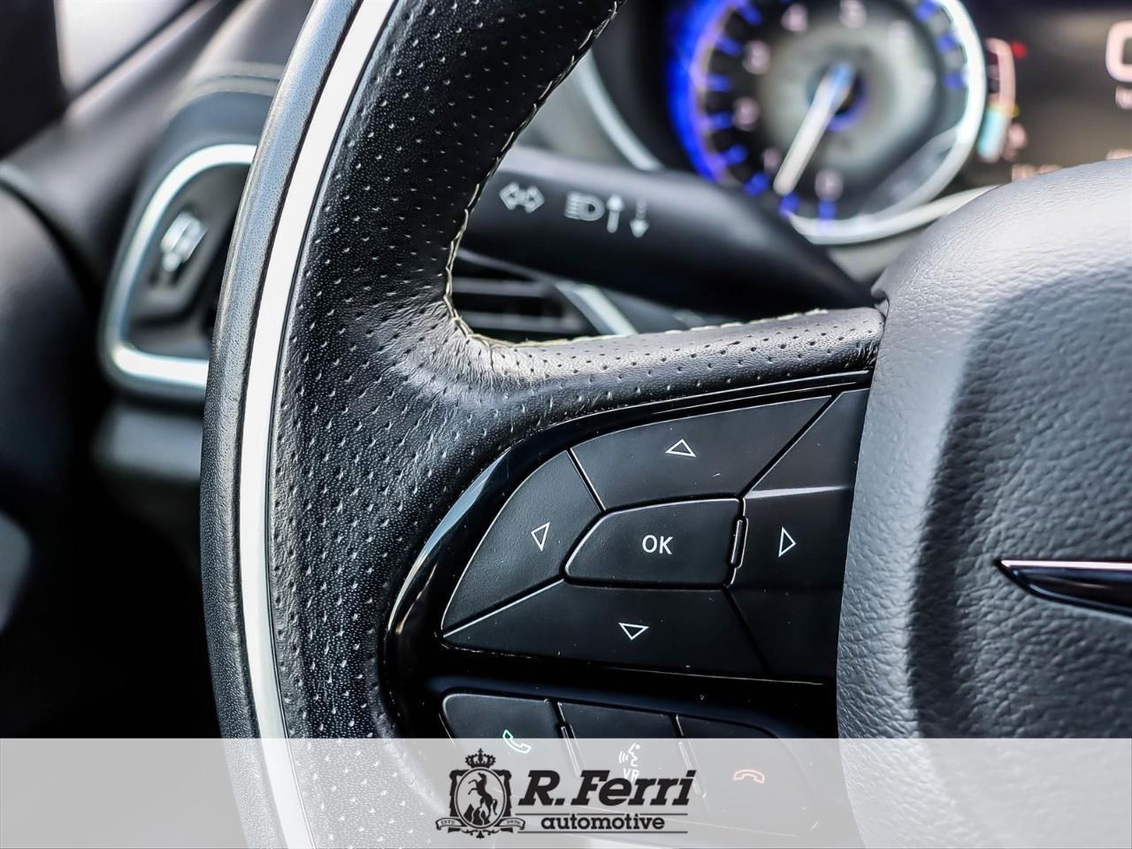 2021 Chrysler Pacifica Limited All-Wheel Drive Passenger Van Photo