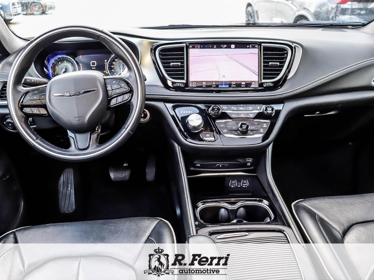 2021 Chrysler Pacifica Limited All-Wheel Drive Passenger Van Photo