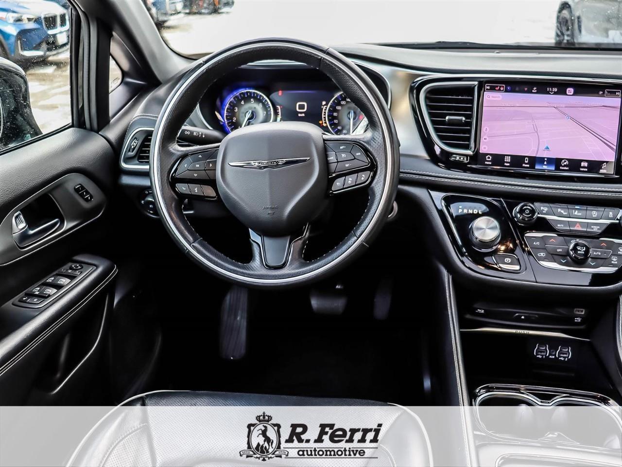 2021 Chrysler Pacifica Limited All-Wheel Drive Passenger Van Photo