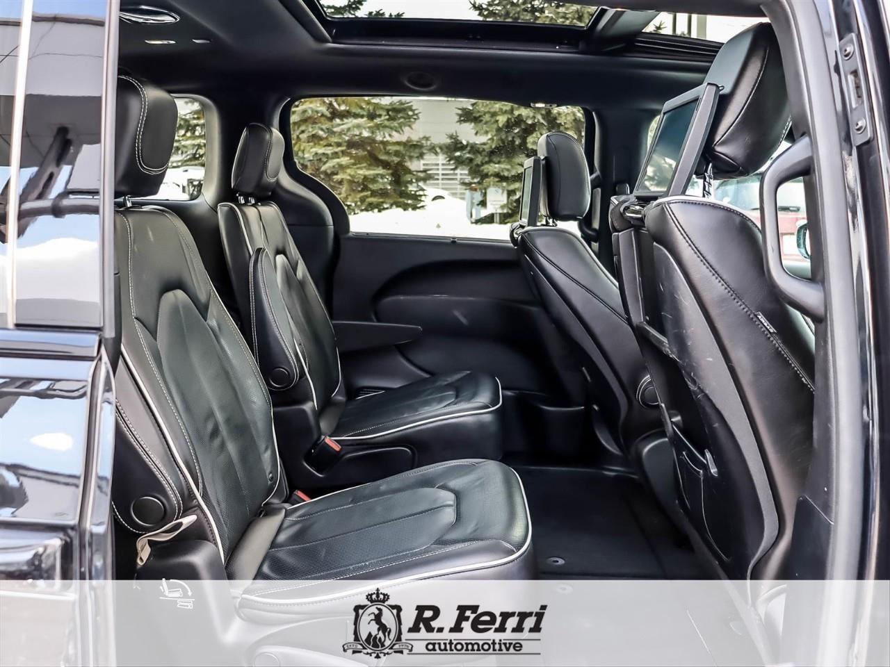 2021 Chrysler Pacifica Limited All-Wheel Drive Passenger Van Photo