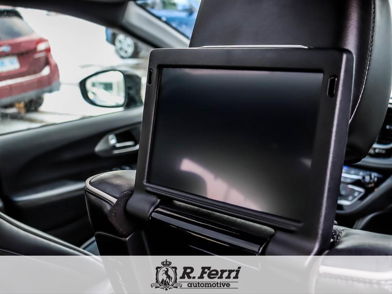 2021 Chrysler Pacifica Limited All-Wheel Drive Passenger Van Photo