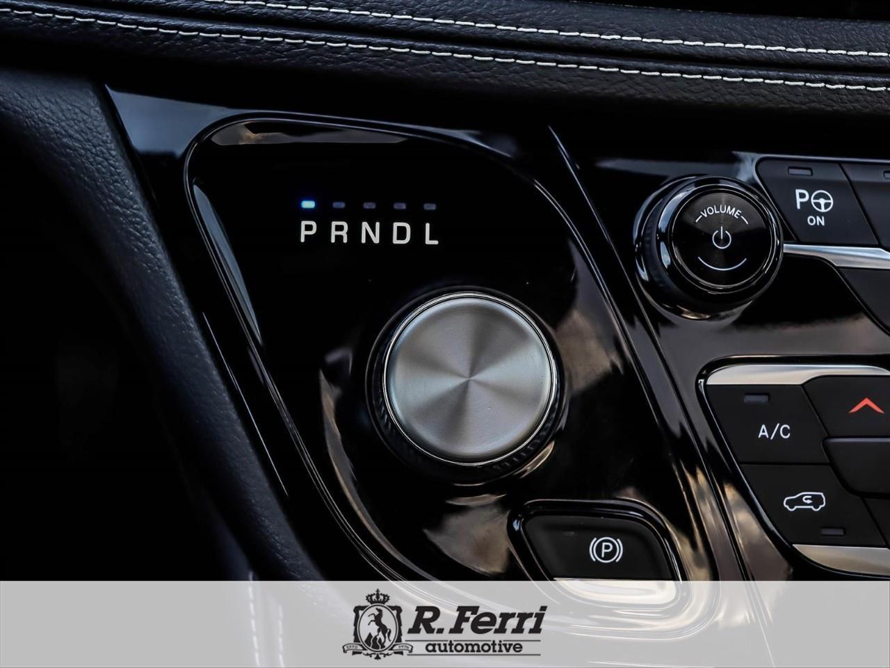 2021 Chrysler Pacifica Limited All-Wheel Drive Passenger Van Photo