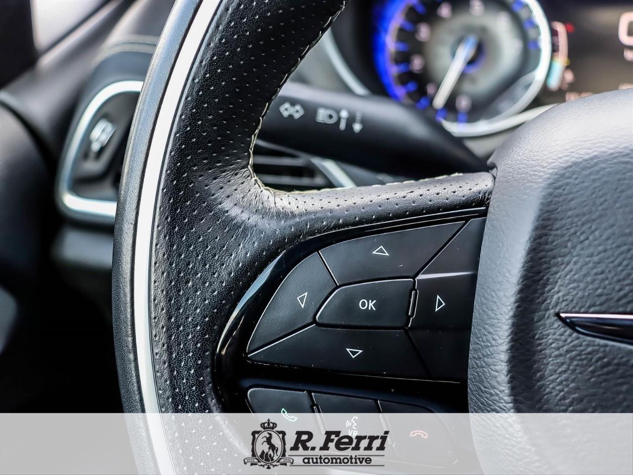 2021 Chrysler Pacifica Limited All-Wheel Drive Passenger Van Photo