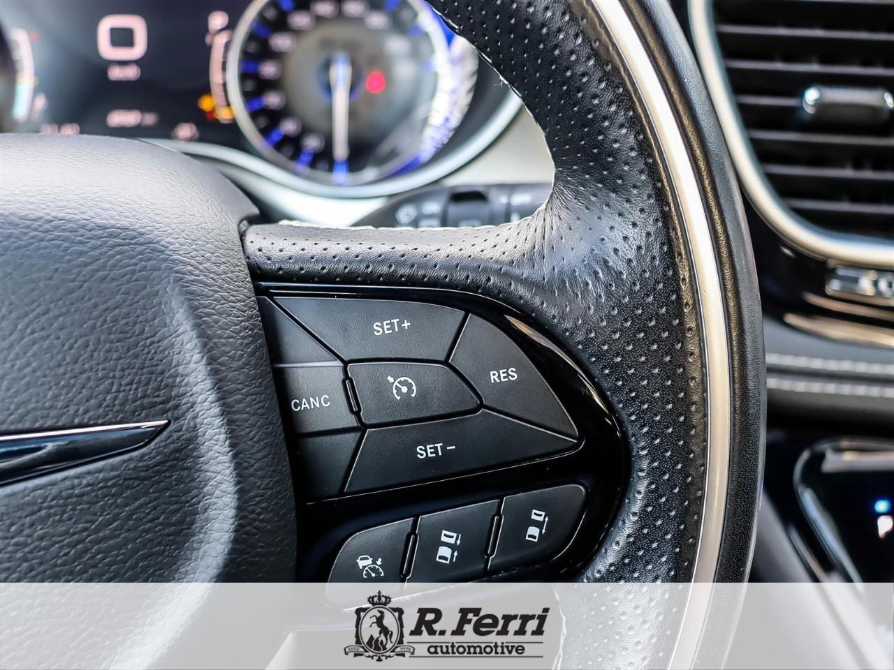 2021 Chrysler Pacifica Limited All-Wheel Drive Passenger Van Photo