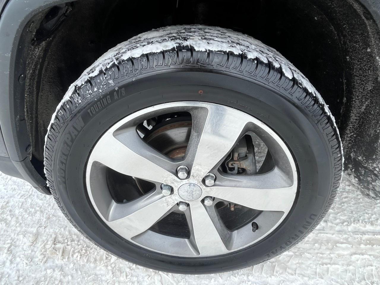 2015 Jeep Grand Cherokee 4WD 4Dr Limited Photo