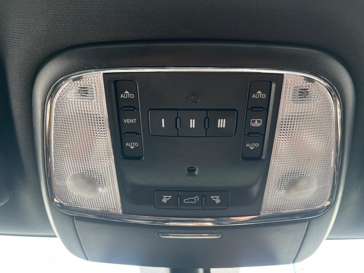 2015 Jeep Grand Cherokee 4WD 4Dr Limited Photo