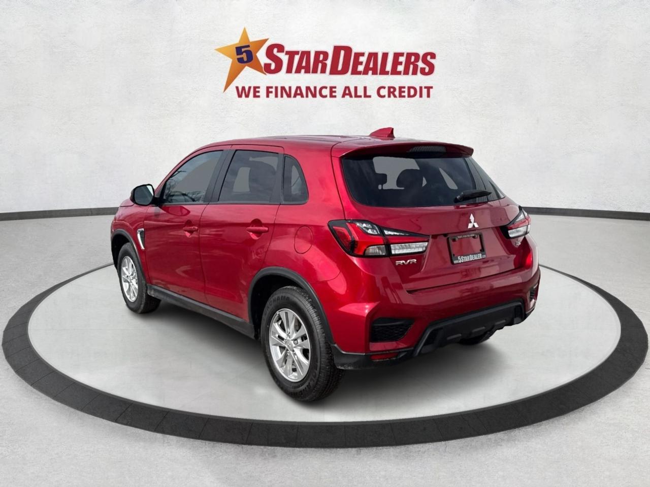 2024 Mitsubishi RVR AWD HEATED SEATS CRUSIE MINT WE FINANCE ALL CREDIT Photo