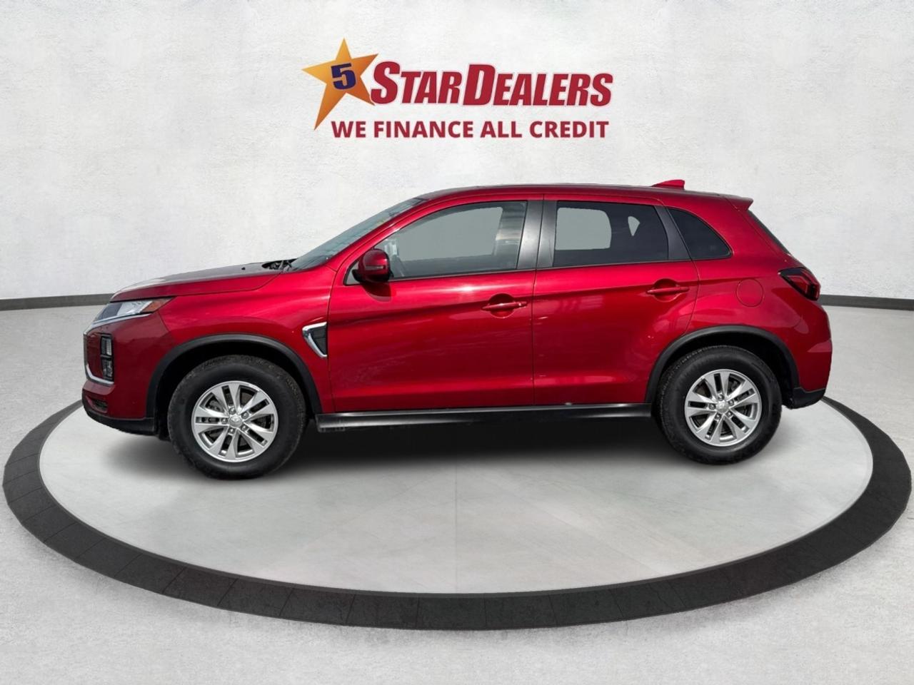 2024 Mitsubishi RVR AWD HEATED SEATS CRUSIE MINT WE FINANCE ALL CREDIT Photo