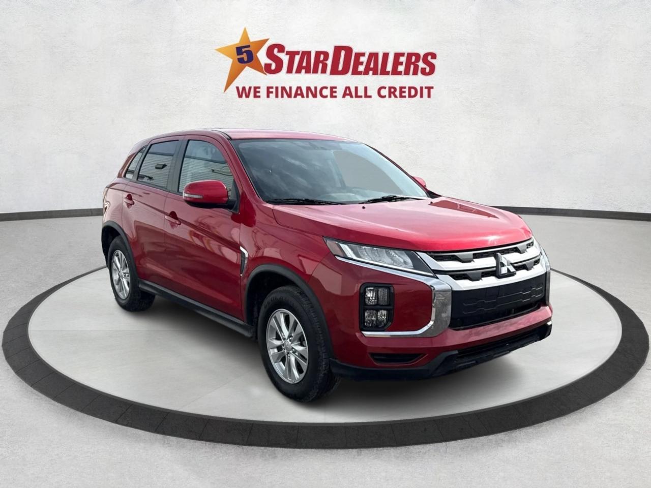 2024 Mitsubishi RVR AWD HEATED SEATS CRUSIE MINT WE FINANCE ALL CREDIT Photo