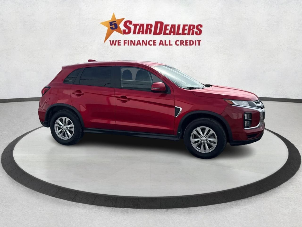 2024 Mitsubishi RVR AWD HEATED SEATS CRUSIE MINT WE FINANCE ALL CREDIT Photo