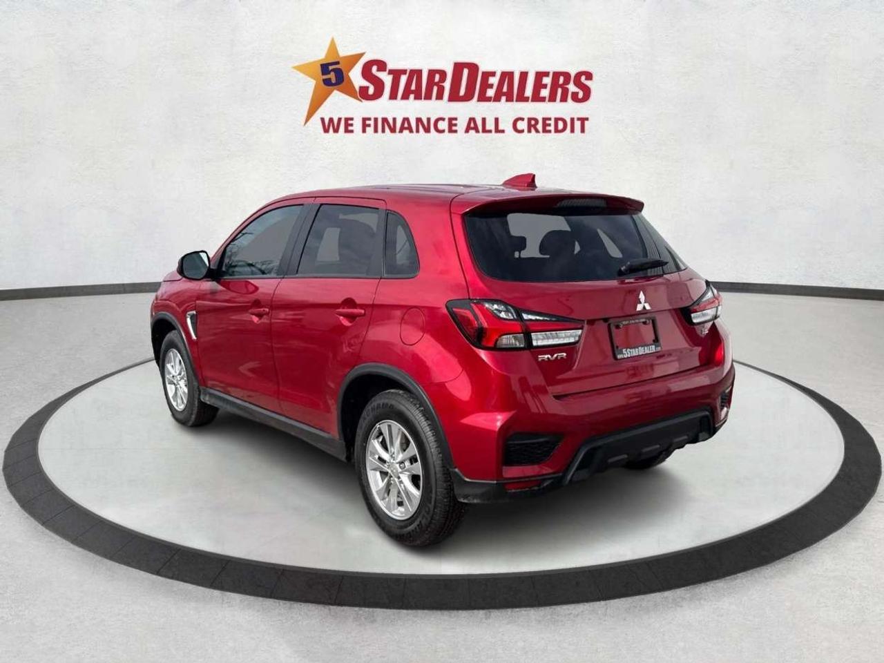 2024 Mitsubishi RVR AWD HEATED SEATS CRUSIE MINT WE FINANCE ALL CREDIT Photo4