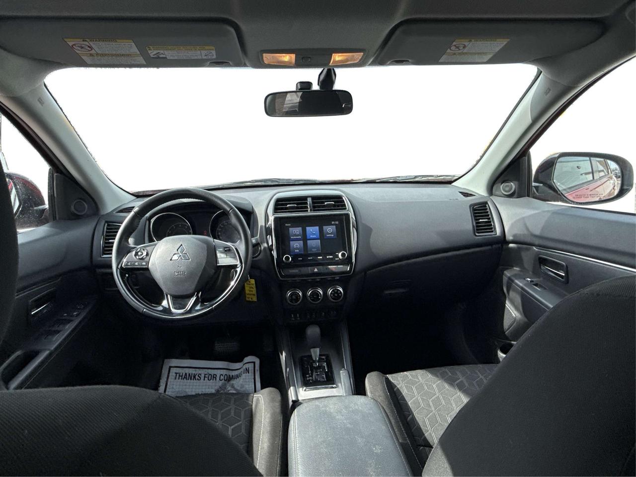 2024 Mitsubishi RVR AWD HEATED SEATS CRUSIE MINT WE FINANCE ALL CREDIT Photo
