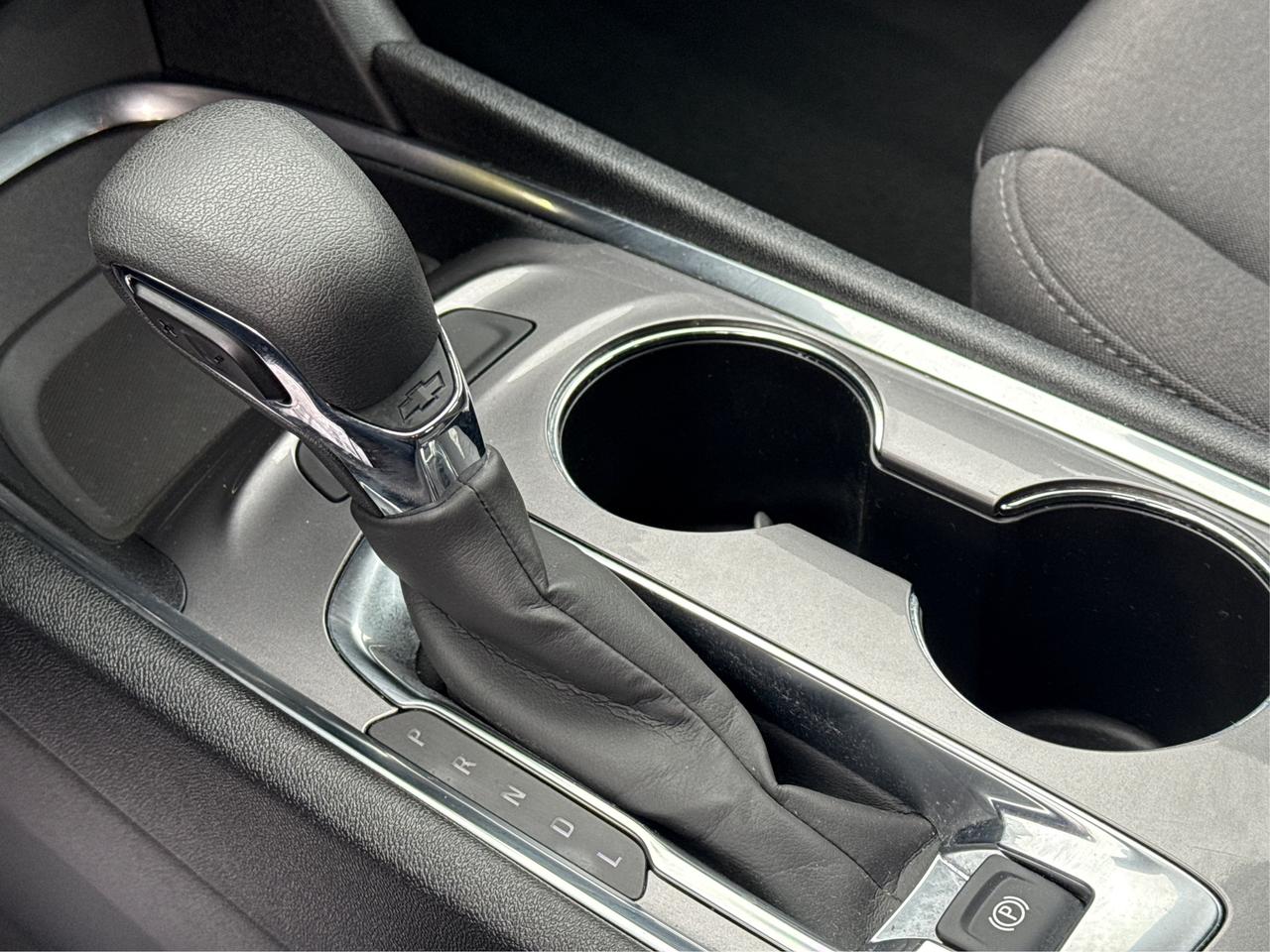 2023 Chevrolet Malibu LT POWER SEATS REAR CAM WE FINANCE ALL CREDIT! Photo