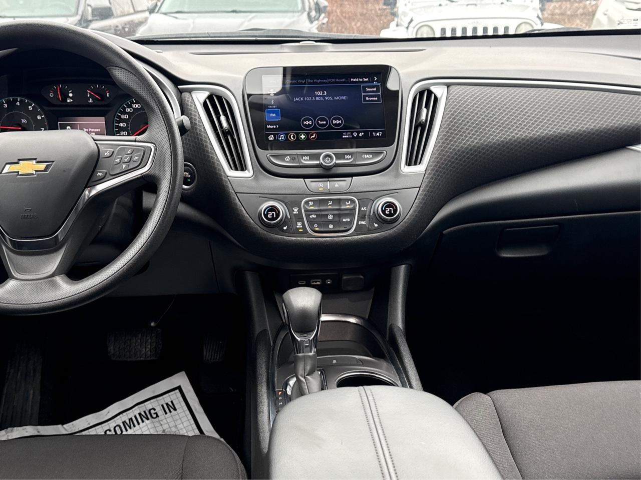 2023 Chevrolet Malibu LT POWER SEATS REAR CAM WE FINANCE ALL CREDIT! Photo