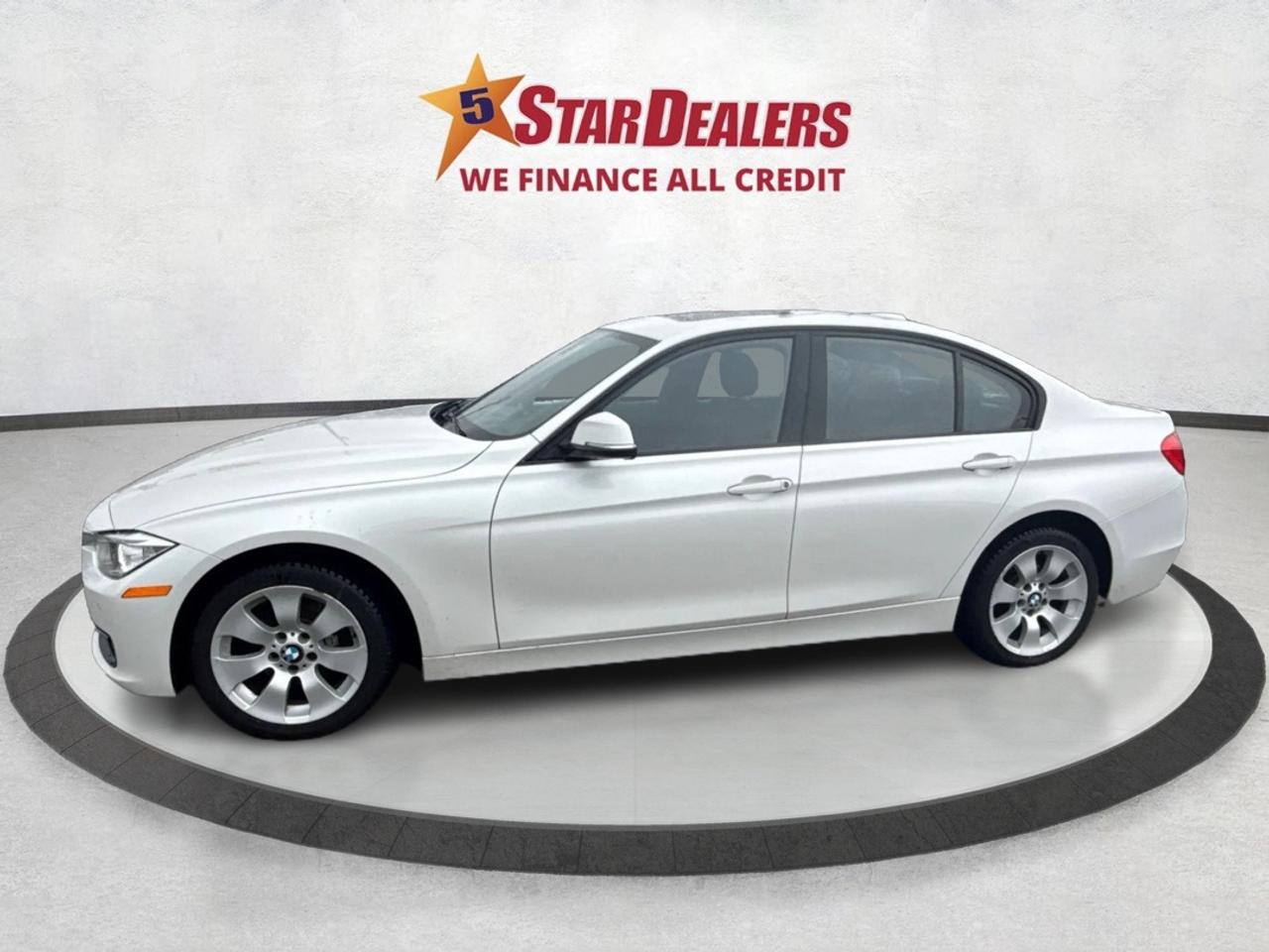 2015 BMW 3 Series AWD NAV LEATHER SUNROOF WE FINANCE ALL CREDIT Photo