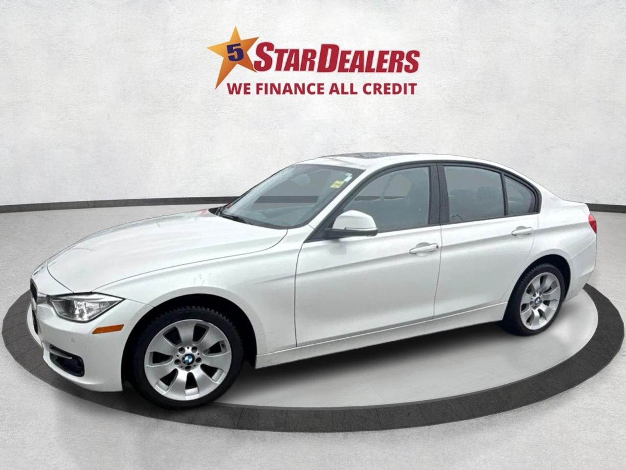 2015 BMW 3 Series AWD NAV LEATHER SUNROOF WE FINANCE ALL CREDIT Photo2