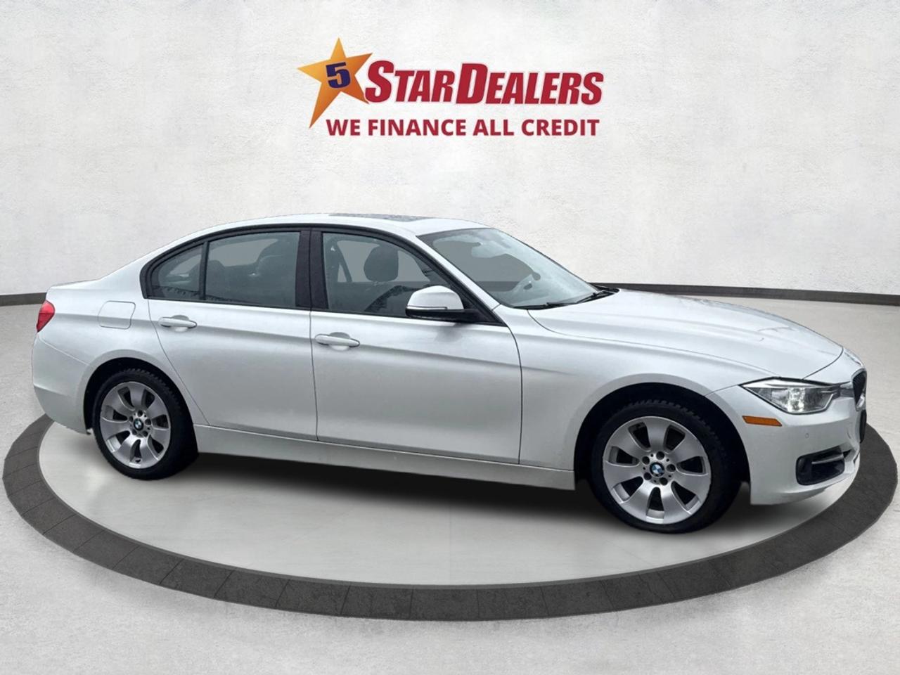 2015 BMW 3 Series AWD NAV LEATHER SUNROOF WE FINANCE ALL CREDIT Photo