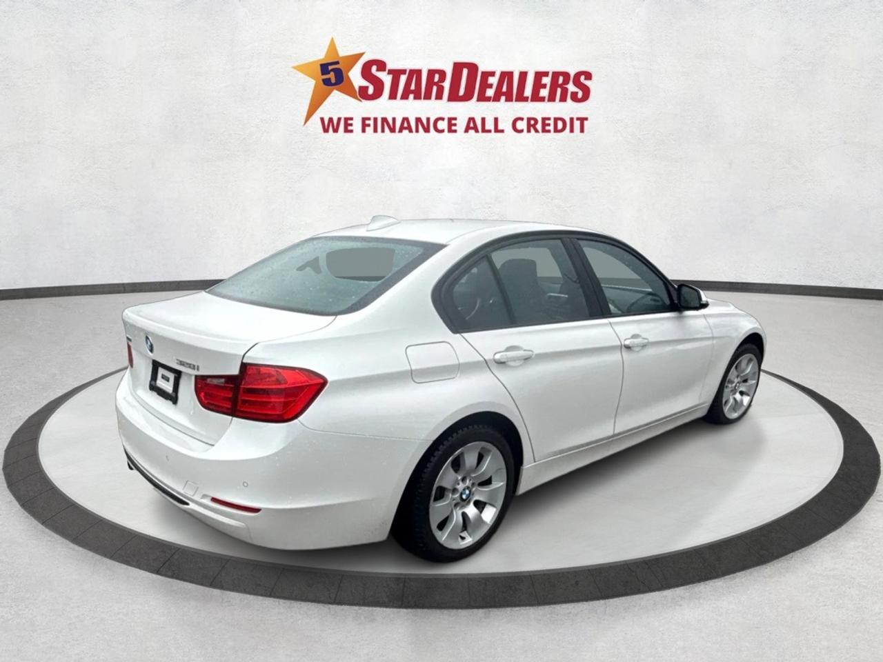 2015 BMW 3 Series AWD NAV LEATHER SUNROOF WE FINANCE ALL CREDIT Photo