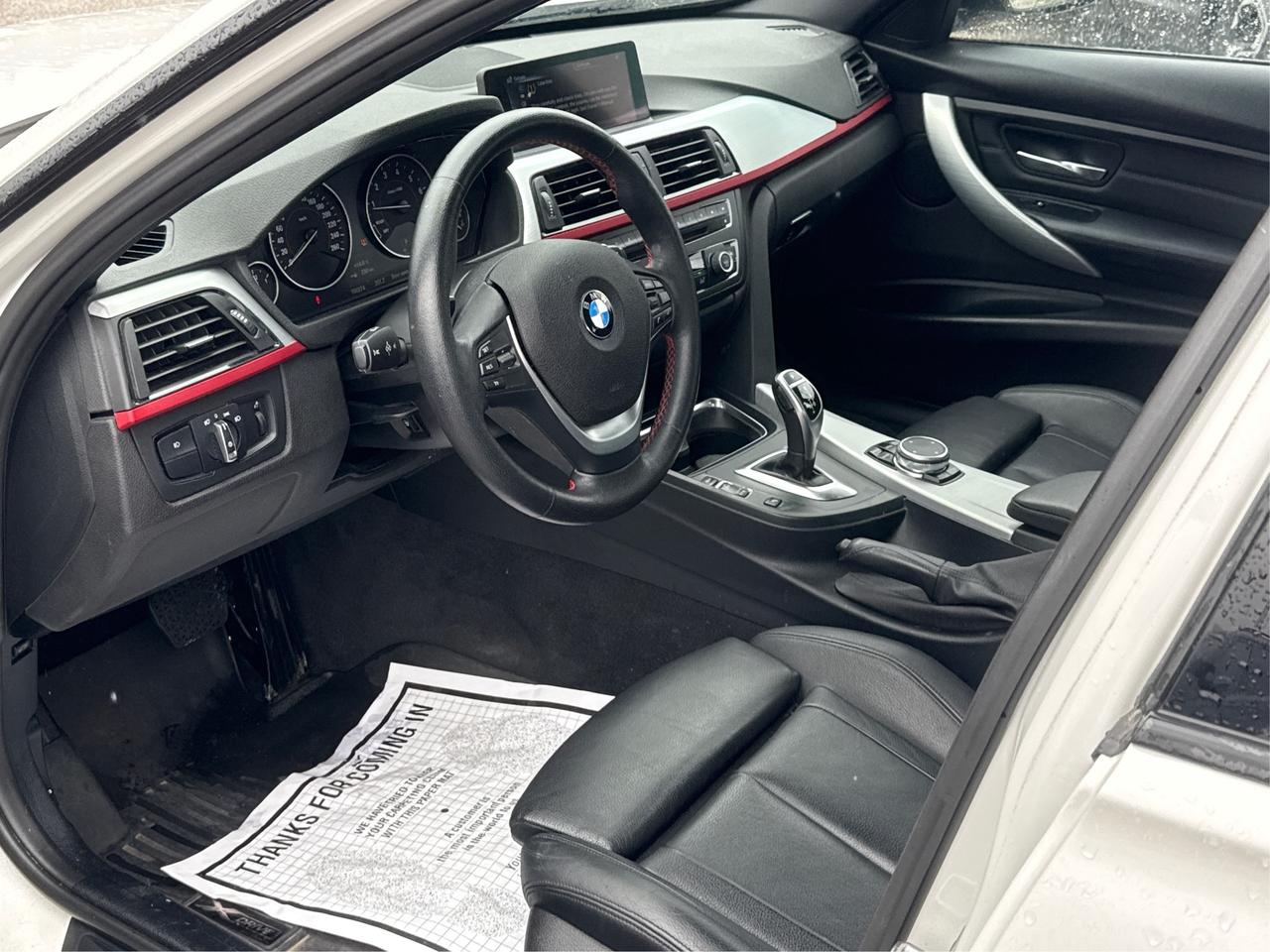 2015 BMW 3 Series AWD NAV LEATHER SUNROOF WE FINANCE ALL CREDIT Photo